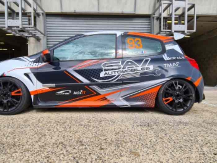 Renault Clio 3 Cup x85 2