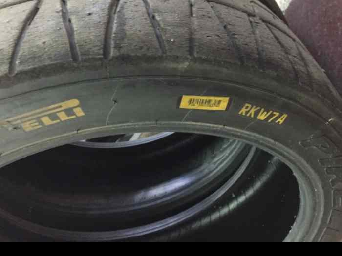 Brade Lot pneus pirelli 17 pouces 0