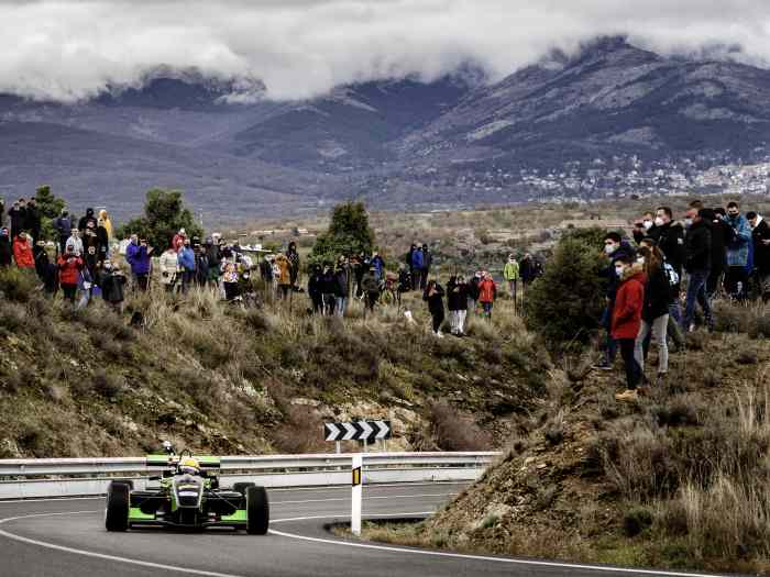 Lola F3 Cosworth 280 hp 3