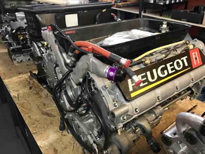 MOTEUR PEUGEOT FORMULE 1 V 10