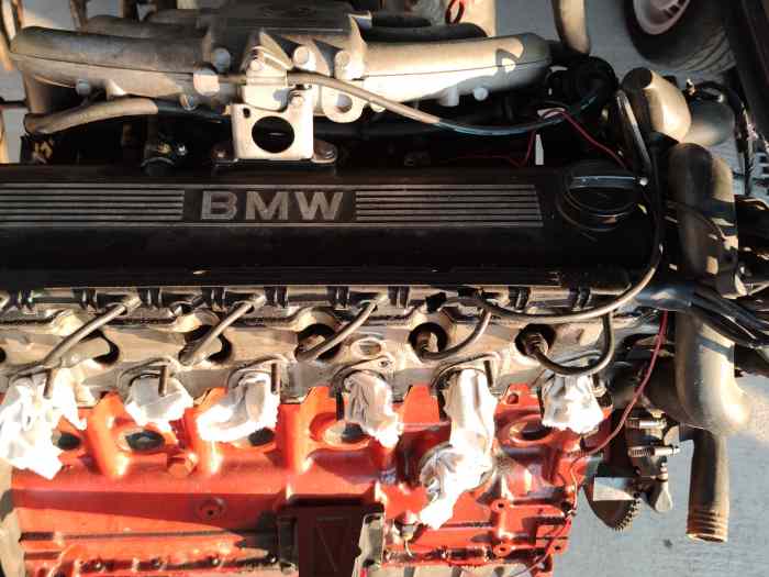 Moteur bmw m20 e30 2.5L 0
