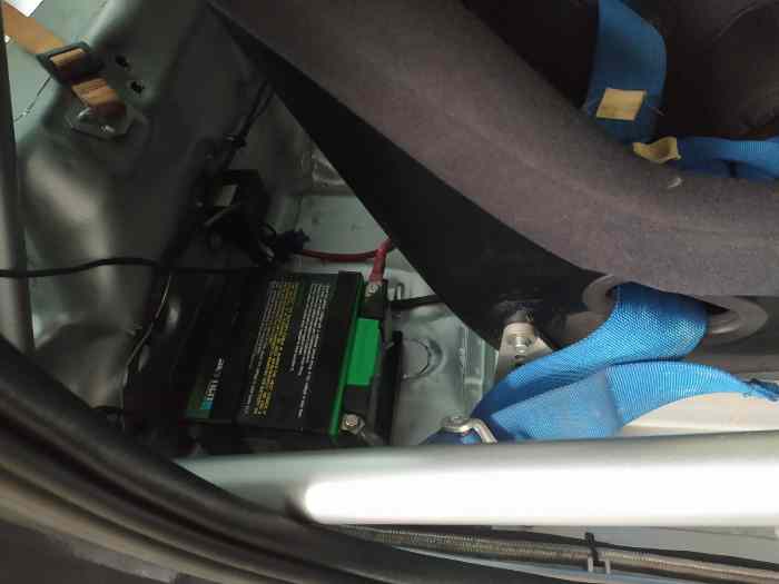Clio R3 maxi evo 250cv swidon (TOUT R3 MAXI) – photo 6 sur 6