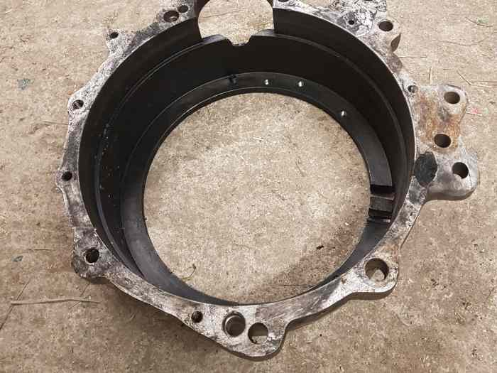Entretoise cloche de boite moteur Audi Volkswagen 1