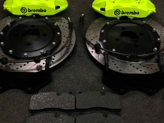 Kit Gros Freins BREMBO GT4 330mm pour BMW E30 entraxe 4x100. 2