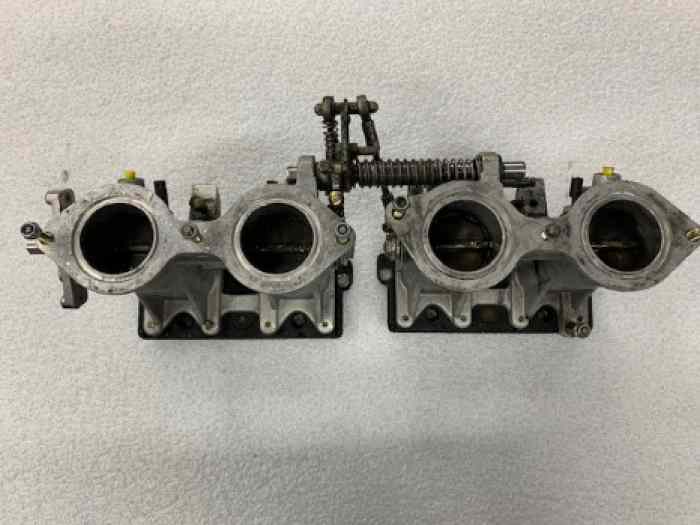 vendu merci Mikado racing !!Pieces Moteur BMW E30 M3 S14 5