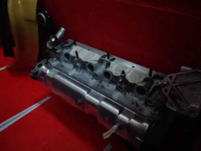 Culasse Peugeot 205 GTI 1900 130CV 2