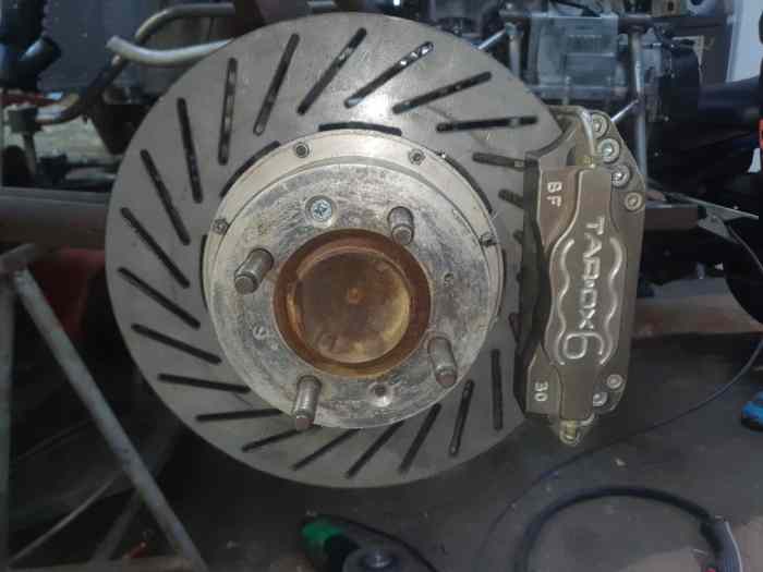 Recherche etrier tarox 6 bf30 0