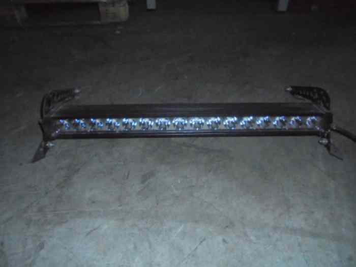 Rampe led valeur 400 vendu 150