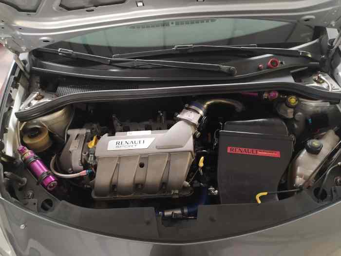 Clio R3 maxi evo 250cv swidon (TOUT R3 MAXI) – photo 2 sur 6