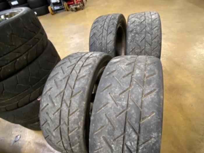 4 pneus MICHELIN 20 58 15 SA00