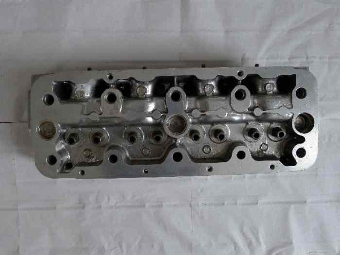 A vendre pour Simca 1000, culasse nue. 2