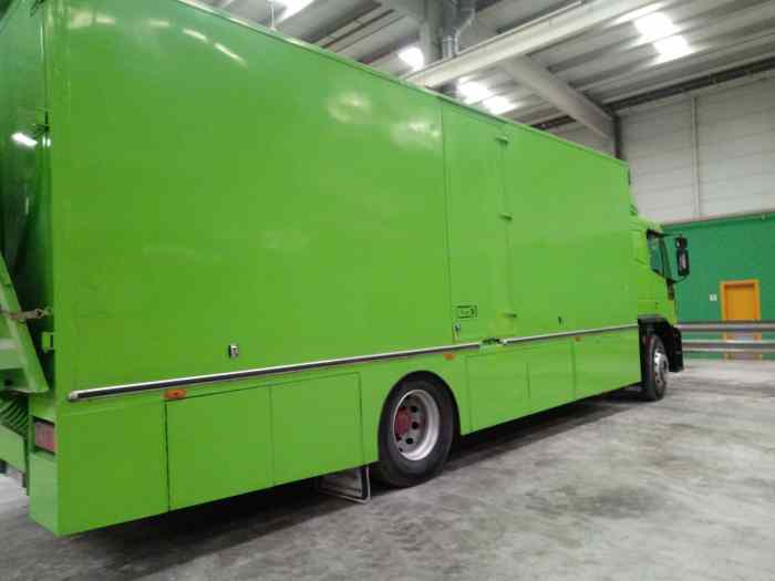 Se vende camión de asistencia Iveco. 0