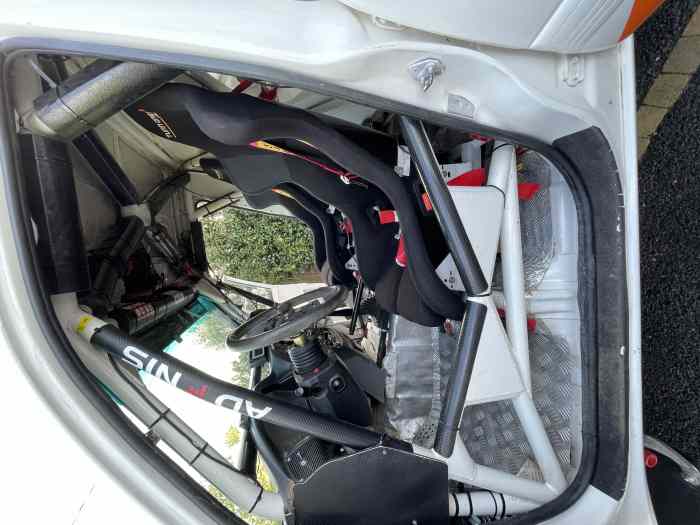 Toyota HDJ 100 Rally Raid 3