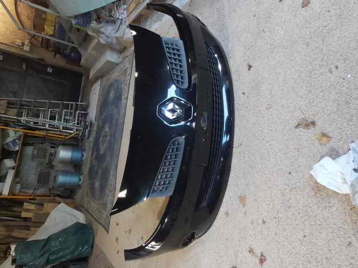 Pare choc avant clio 3 rs 0