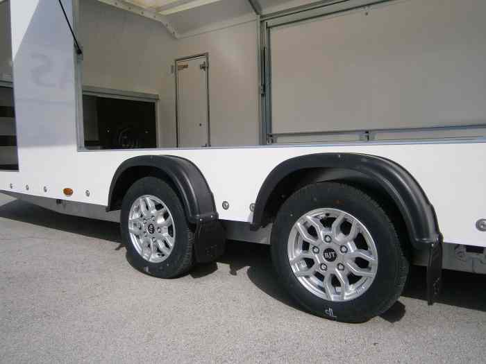 REMORQUE PORTE VOITURE BRIAN JAMES RACE SPORT 3