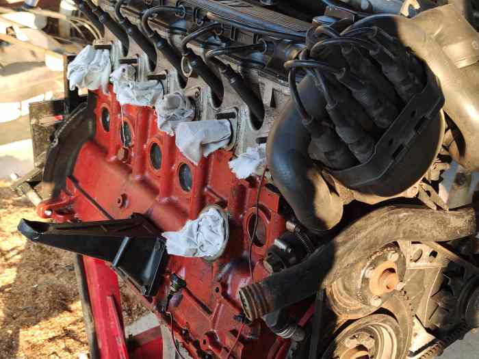 Moteur bmw m20 e30 2.5L 2