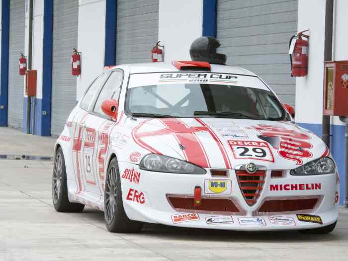 alfa romeo 147 0
