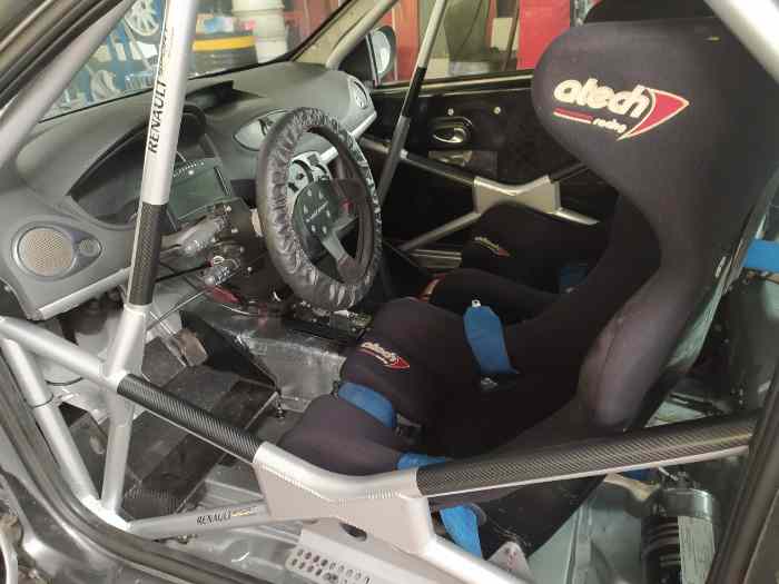 Clio R3 maxi evo 250cv swidon (TOUT R3 MAXI) – photo 5 sur 6
