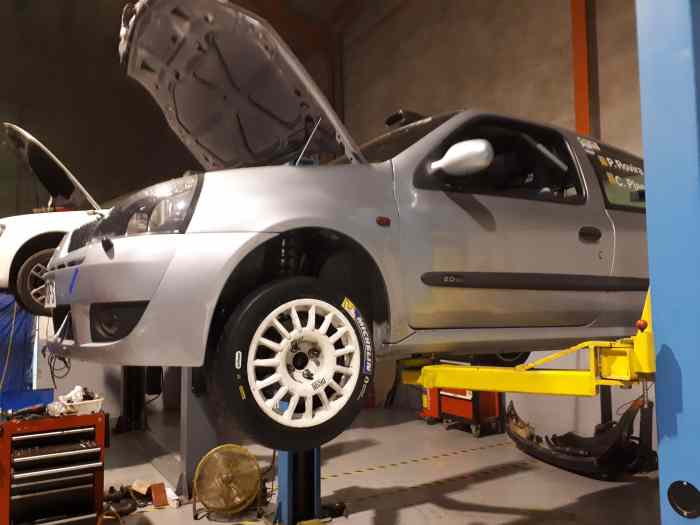 Clio sport top grN SADEV 3