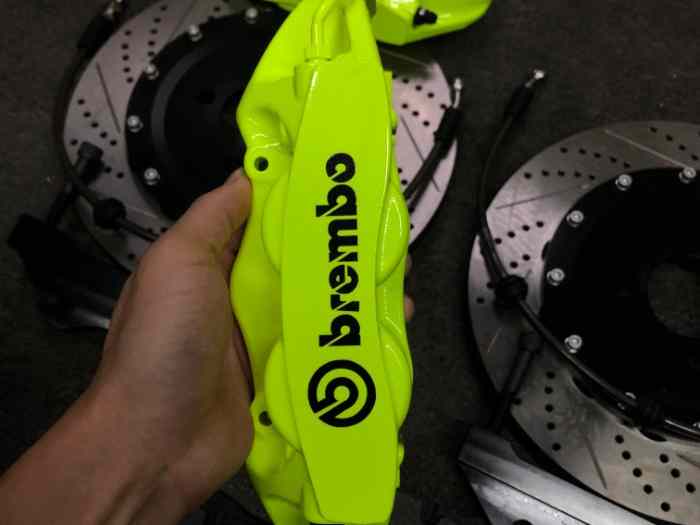 Kit Gros Freins BREMBO GT4 330mm pour BMW E30 entraxe 4x100. 0
