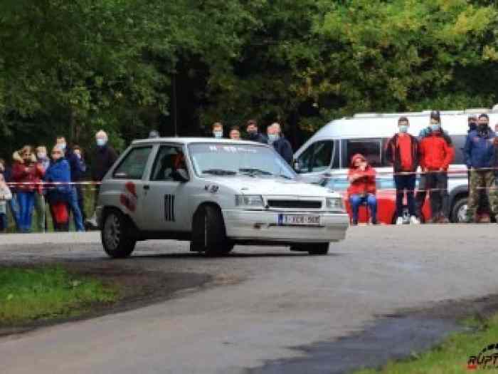 Opel corsa gsi 0