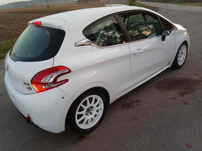 Peugeot 208 R2 1