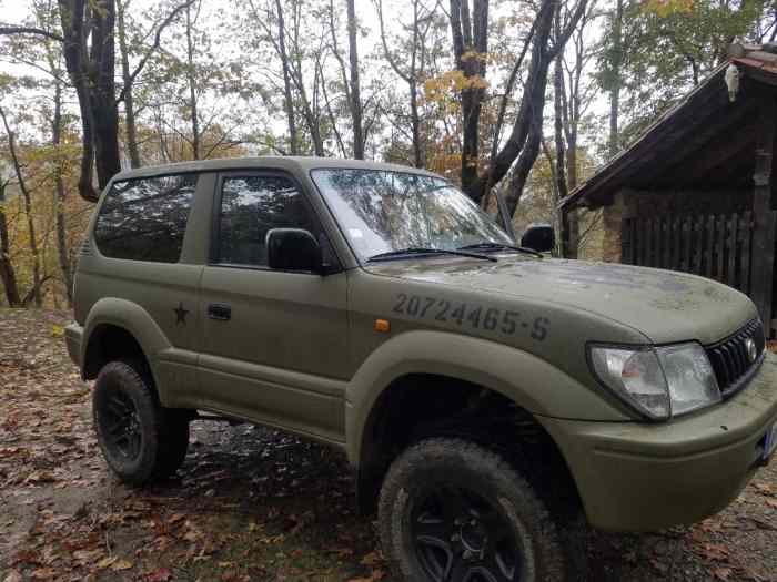 A saisir toyota 4x4 land cruiser kzj90 VXE 2