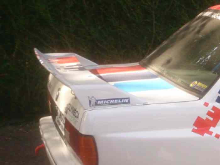 Becquet aileron BMW E30 DTM 3