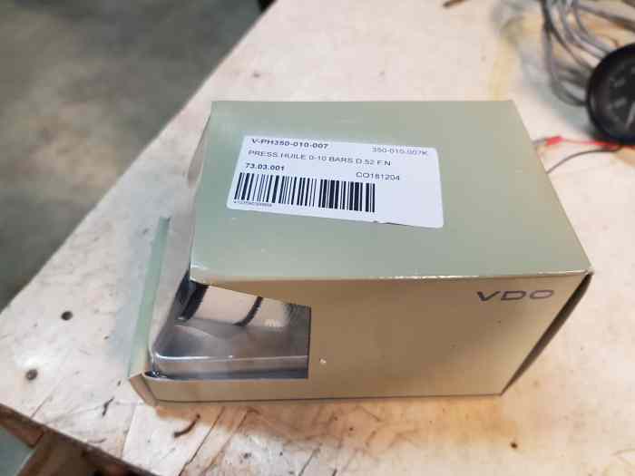 Manomètre VDO pression huile 0-10 bars NEUF 1