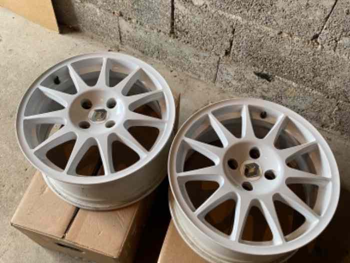 Vend 4 Jantes Speedline Turini Renault Clio 2 rs ragnotti 16 Pouces 0