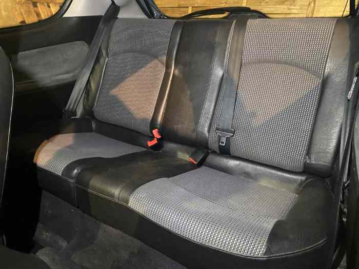 Peugeot 206 S16 - 2L 138 Cv 4