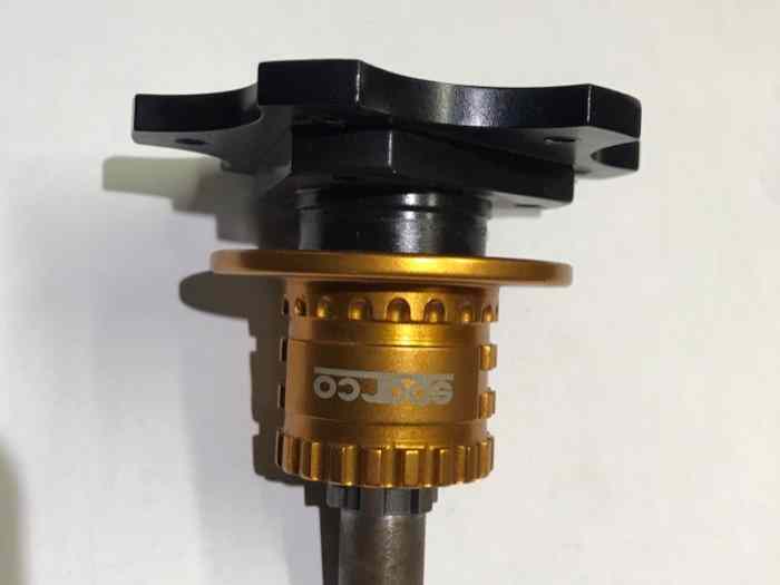 Moyeu volant escamotable Sparco neuf 0