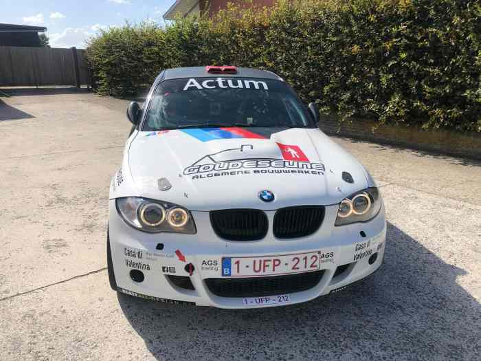 BMW 130i 0