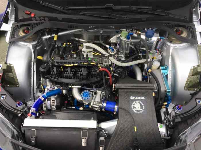 Skoda Fabia R5 - rally 2 3