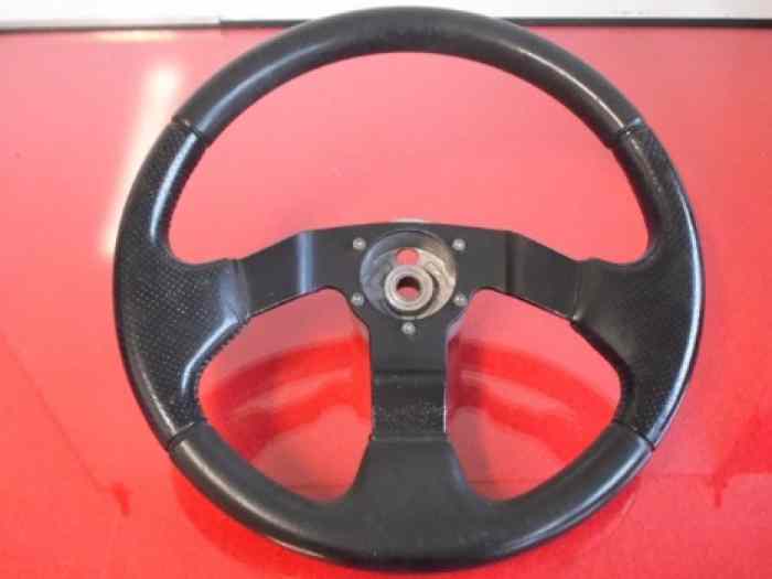 VOLANT 7700793070 RENAULT CLIO 16S 0