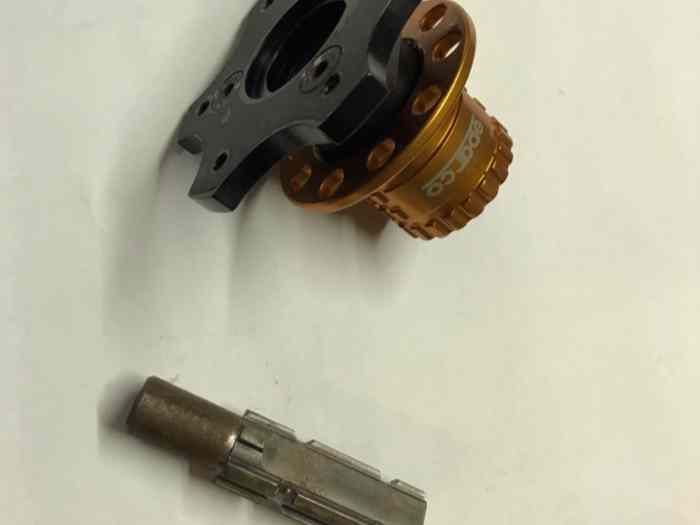 Moyeu volant escamotable Sparco neuf 1