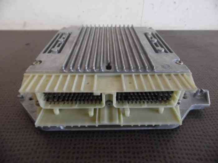 CALCULATEUR MOTEUR A0215452432 / 0261204522 MERCEDES W140 & R129 0