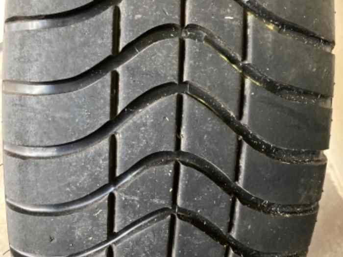 Pirelli RE7 17 pouces 225/625/17 - pièces et voitures de course à ...