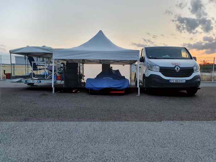 BARNUM TENTE paddock pro robuste 4m50 x 3m couleur Ivoire 2