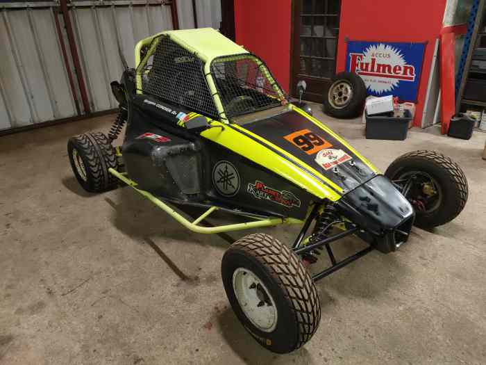 Sprint car 600 CAMOTOS R6 Maksport