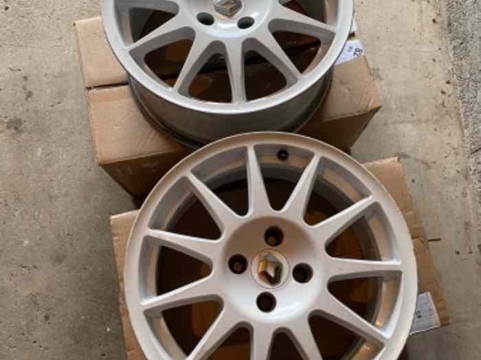 Vend 4 Jantes Speedline Turini Renault Clio 2 rs ragnotti 16 Pouces 3