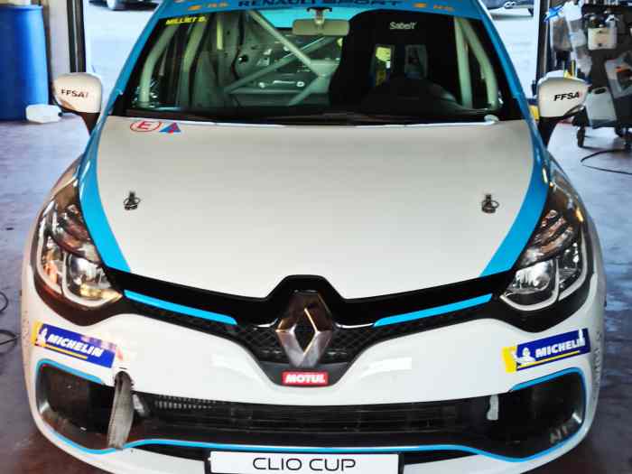 Cause nouvel achat Vends Clio 4 cup course de côte / circuit 0