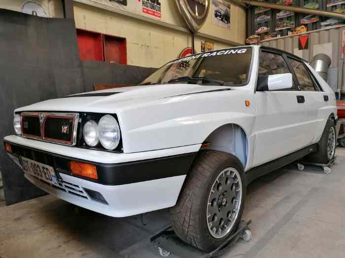 Lancia Delta integrale 16V 1