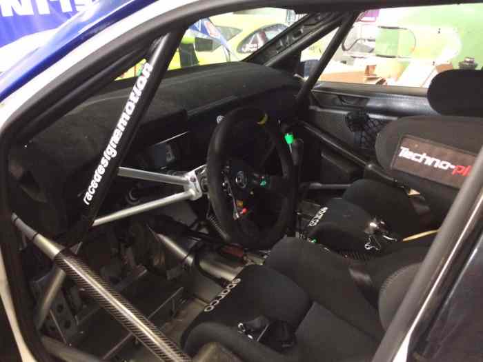 Skoda Fabia R5 - rally 2 4
