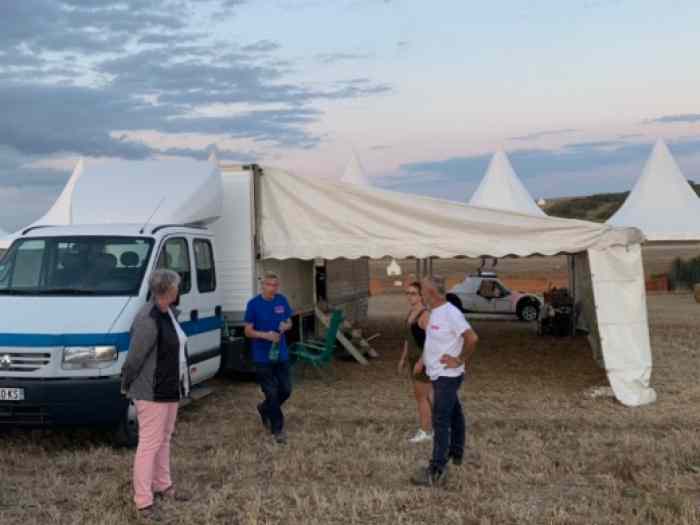 Tracteur Semi aménagée – photo 2 sur 6