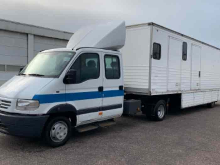 Tracteur Semi aménagée – photo 1 sur 6