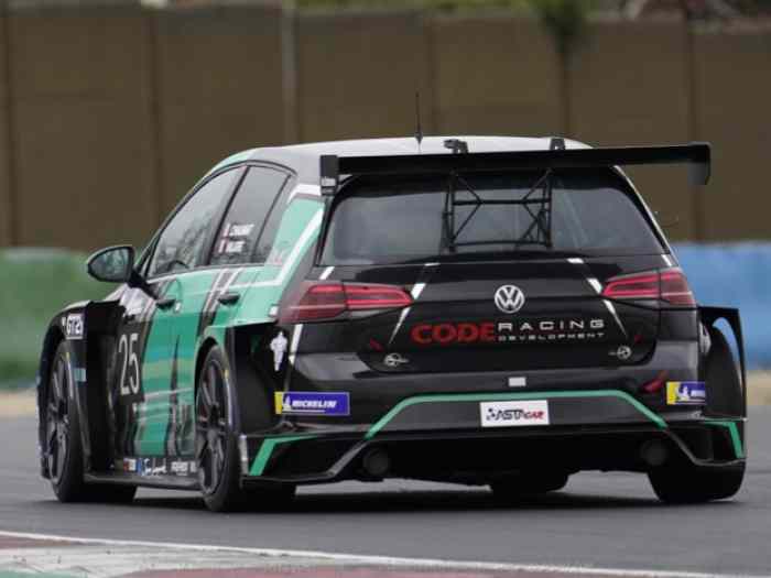 GOLF TCR ULTIMATE CUP 2