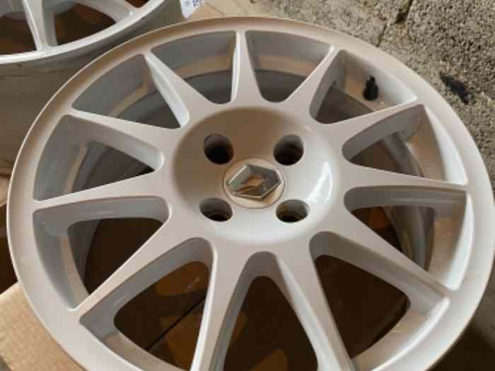 Vend 4 Jantes Speedline Turini Renault Clio 2 rs ragnotti 16 Pouces 1