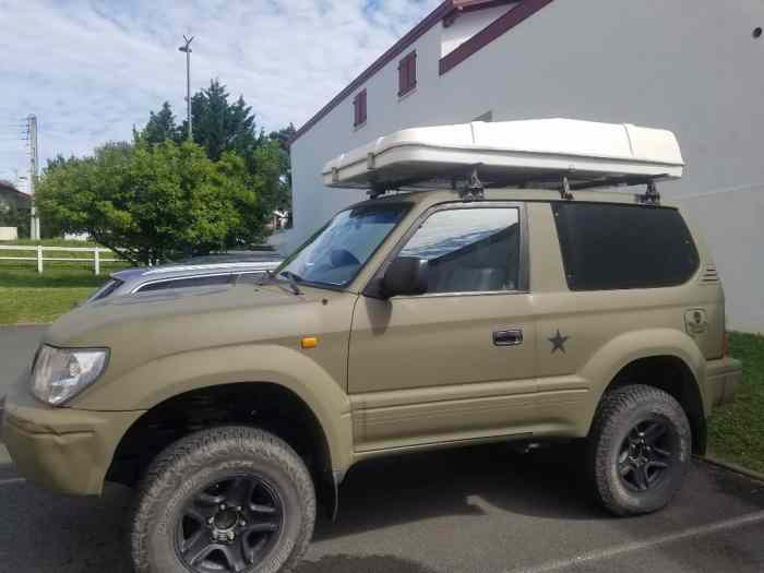 A saisir toyota 4x4 land cruiser kzj90 VXE 0