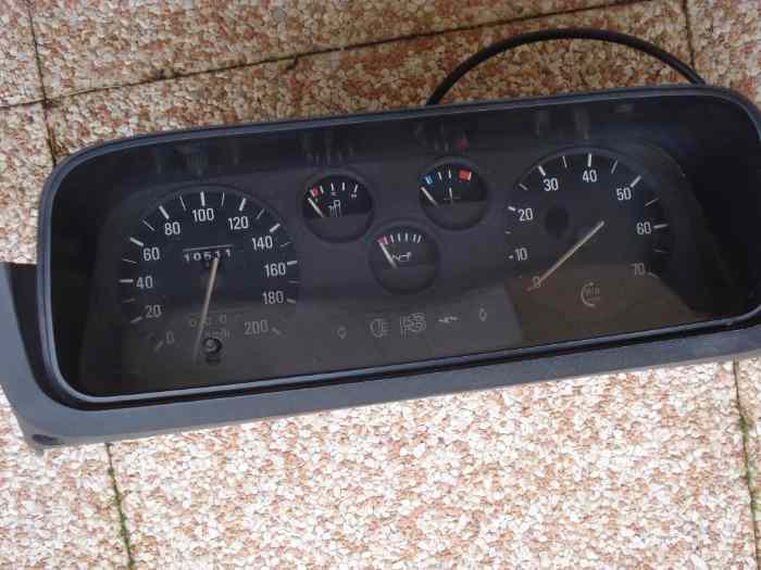 Compteur Ford RS 2000